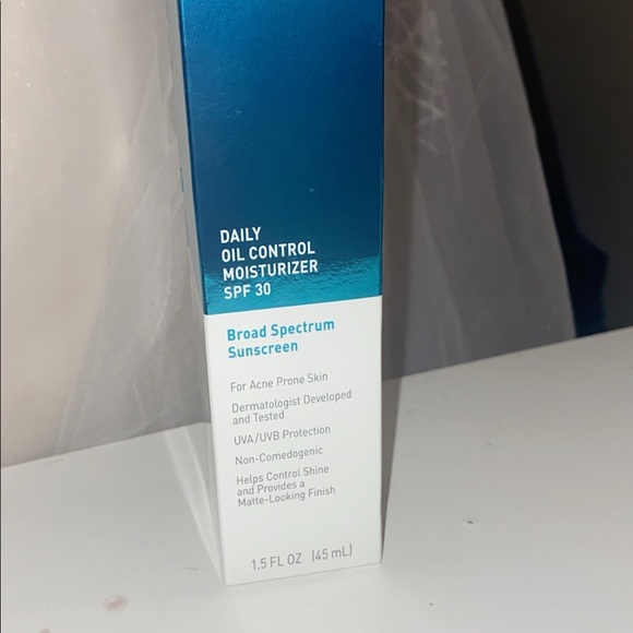 Proactiv MD - Picture 4 of 8